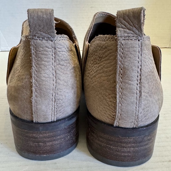 Lucky Brand Booties Size 9.5 Brown Taupe Suede Elastic Ankle Boot - Picture 8 of 15